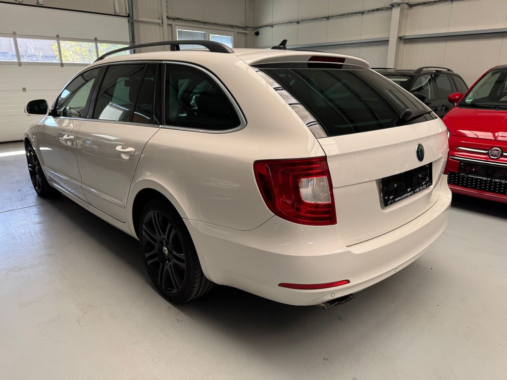 skoda-superb-combi-2-0-tdi-dsg-elegance - 3