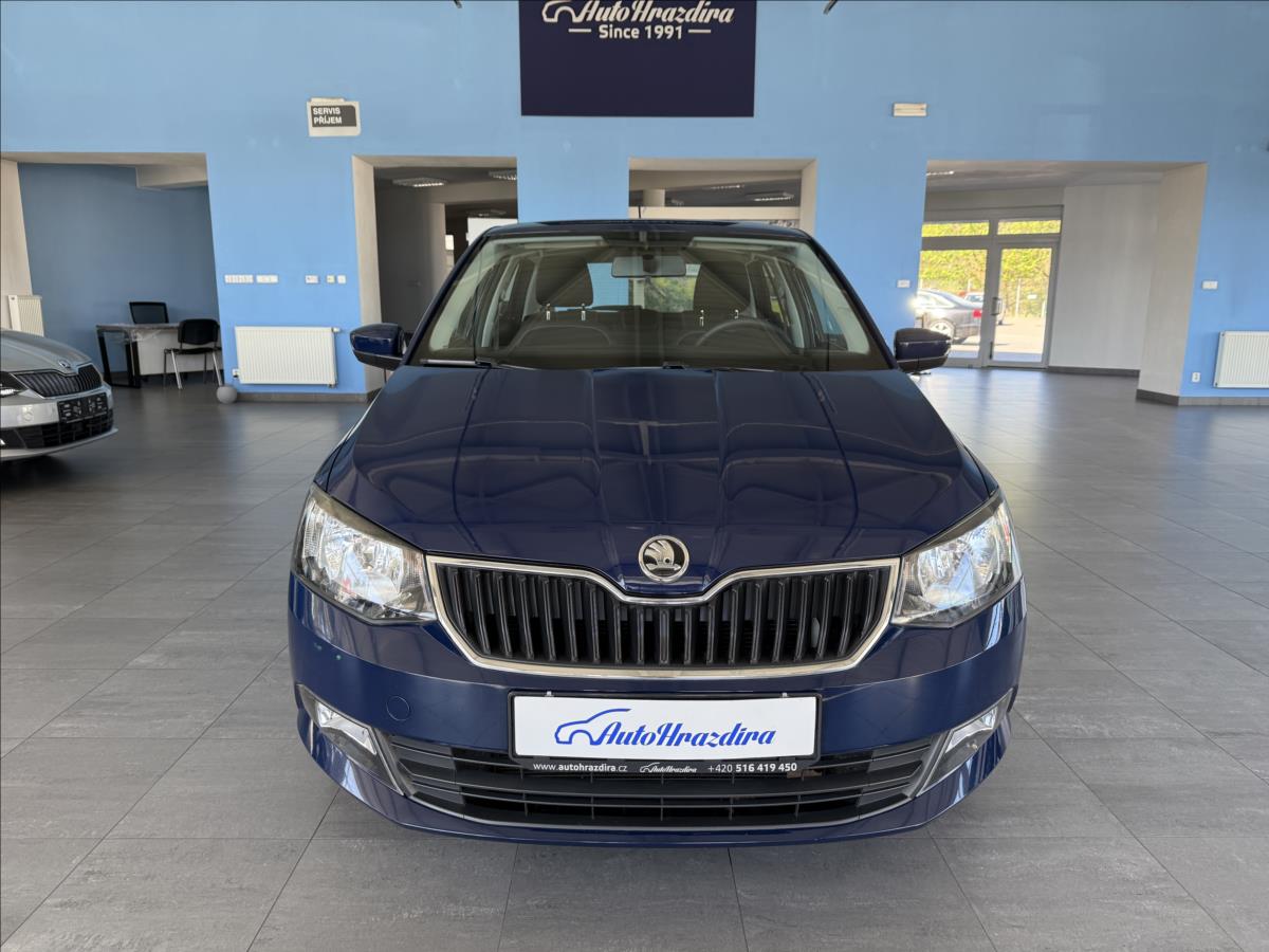 skoda-fabia-1-2-tsi-66kw-servisni-knizka - 1