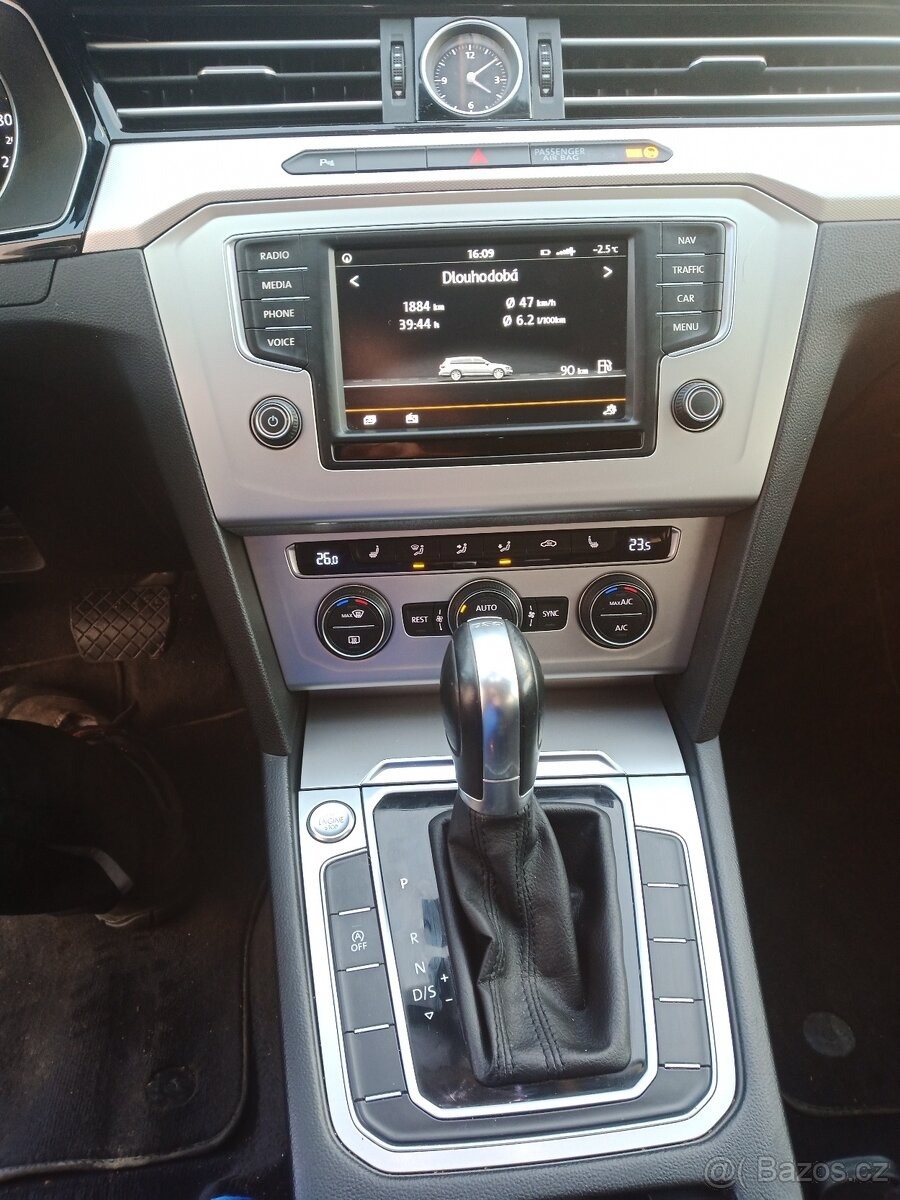 volkswagen-passat-2-0-tdi-comfortline-automat - 7