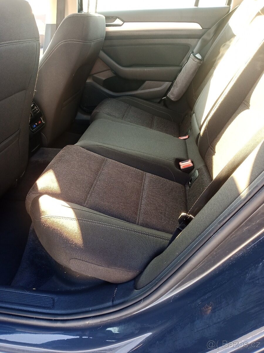 volkswagen-passat-2-0-tdi-comfortline-automat - 8