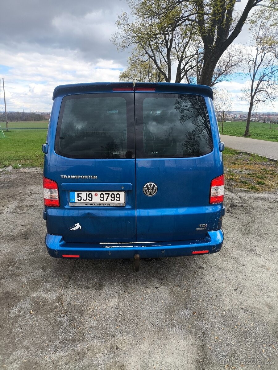 volkswagen-transporter-2-0-tdi-132kw-r-v-2011-dph - 4