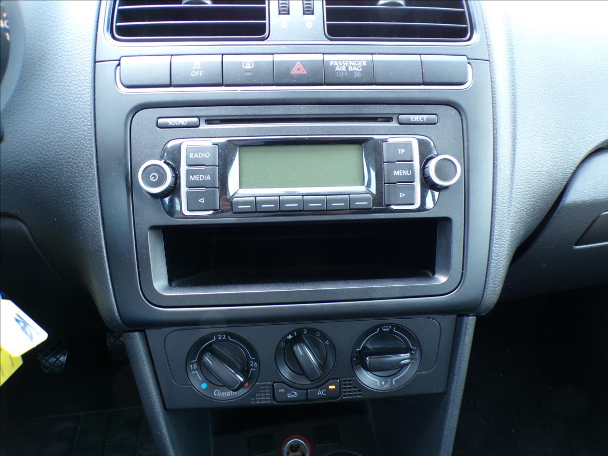 volkswagen-polo-1-2-12v-klimatizace - 7