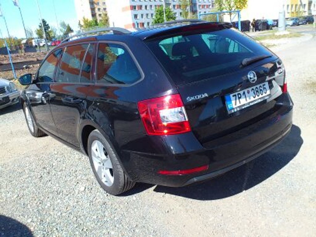 skoda-octavia-2-0-tdi-110-kw-6-kvalt - 4