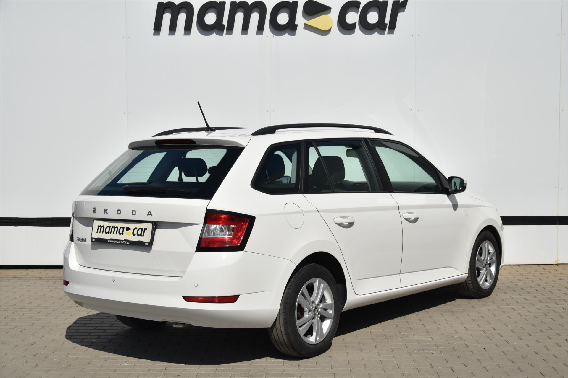 skoda-fabia-1-0-tsi-ambition-tour-dph-cr - 1