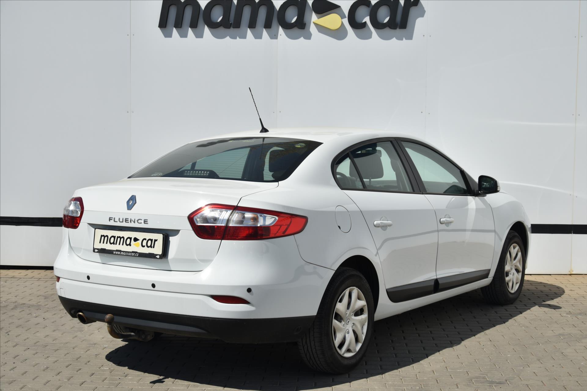 renault-fluence-1-6i-lpg-1-majitel-tazne-cr - 1