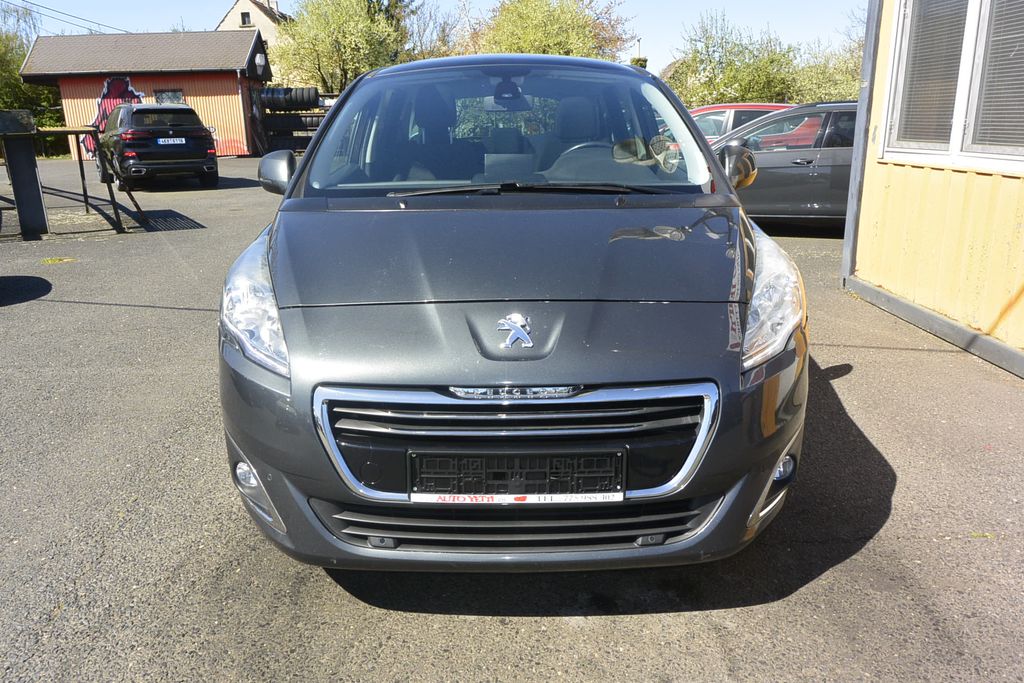 peugeot-5008-1-6hdi-7mist-panorama - 1