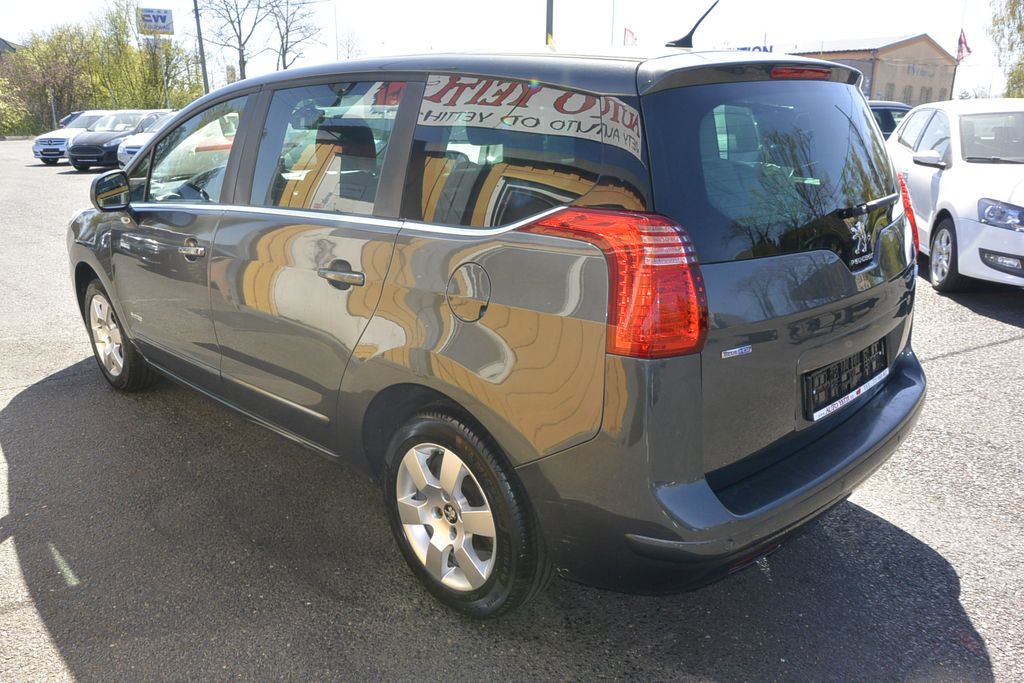 peugeot-5008-1-6hdi-7mist-panorama - 6