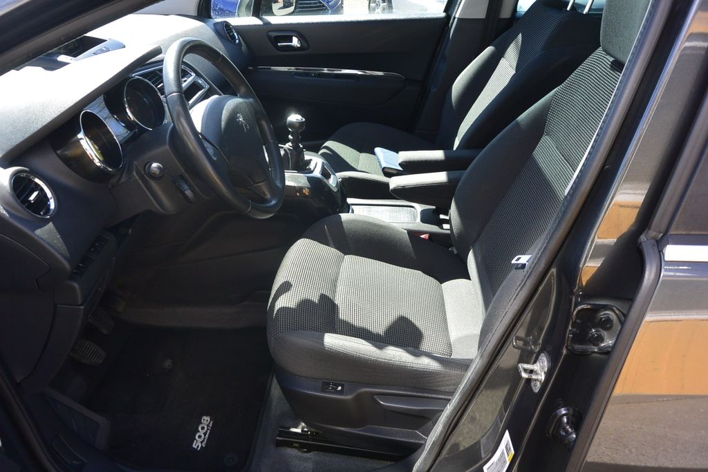 peugeot-5008-1-6hdi-7mist-panorama - 7