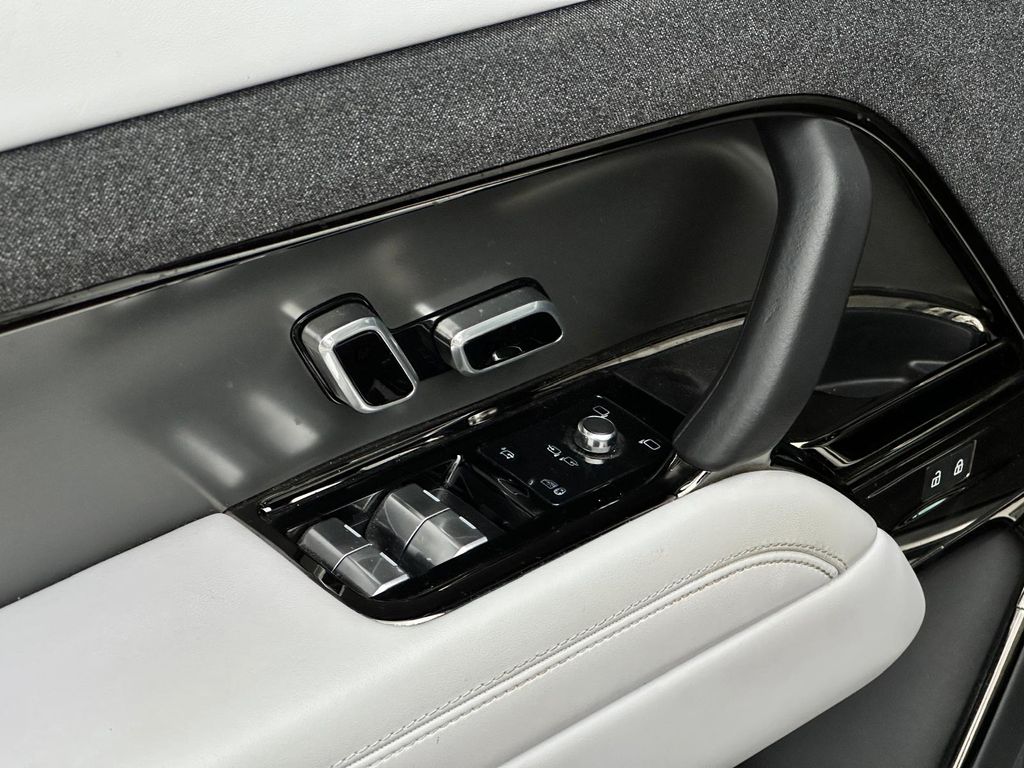 land-rover-range-rover-sport-d300-meridian - 8