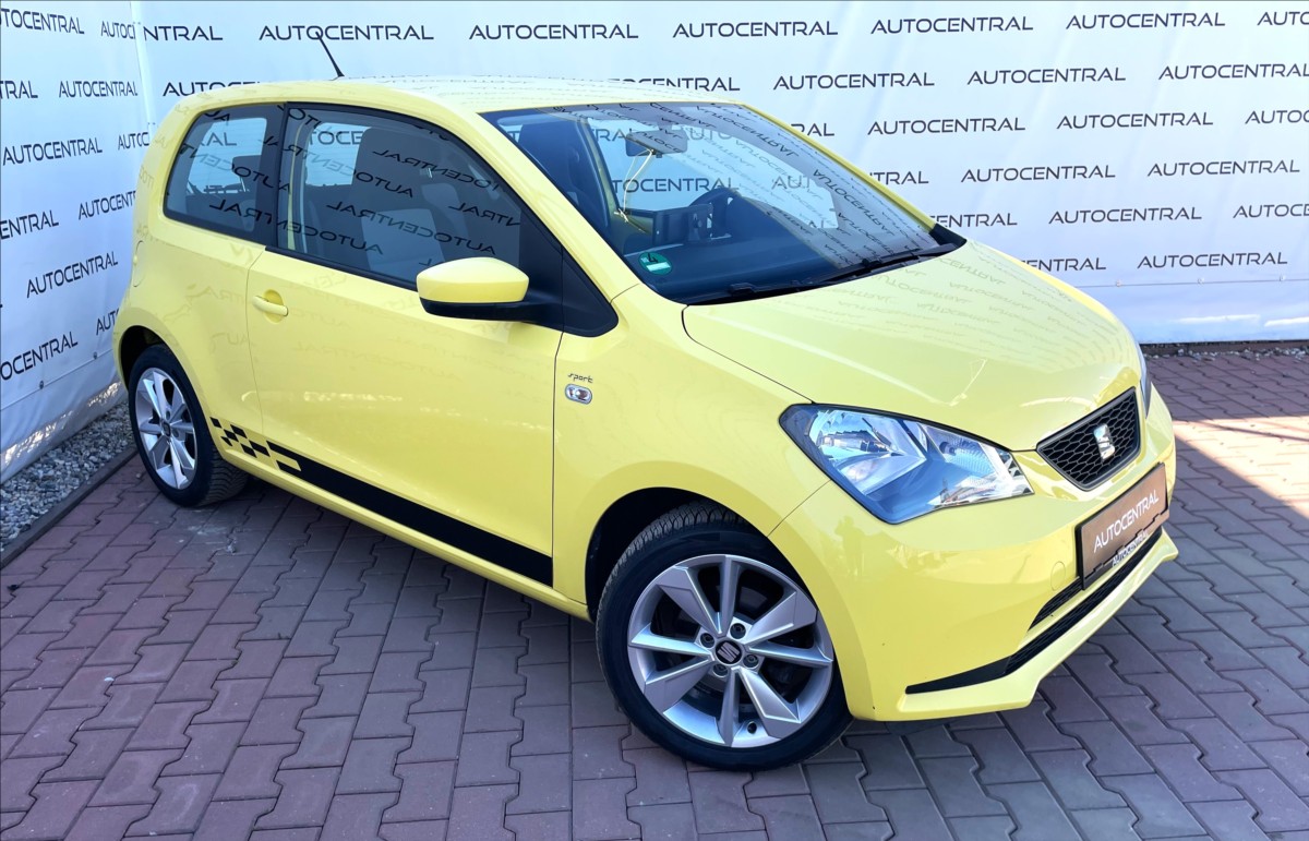 Seat Mii 1,0 MPi.44kw.AppleCar-Android Auto po servisu