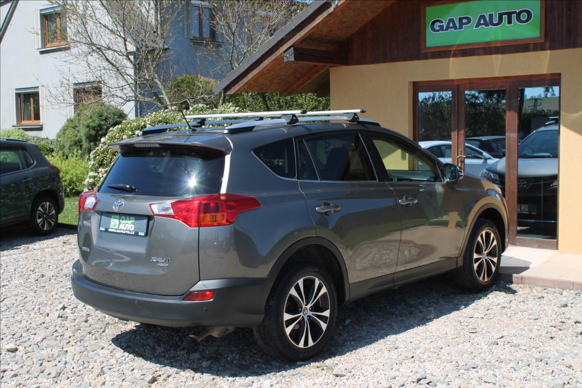 toyota-rav4-2-0-vvt-i-111kw-4x4-cr-automat - 5