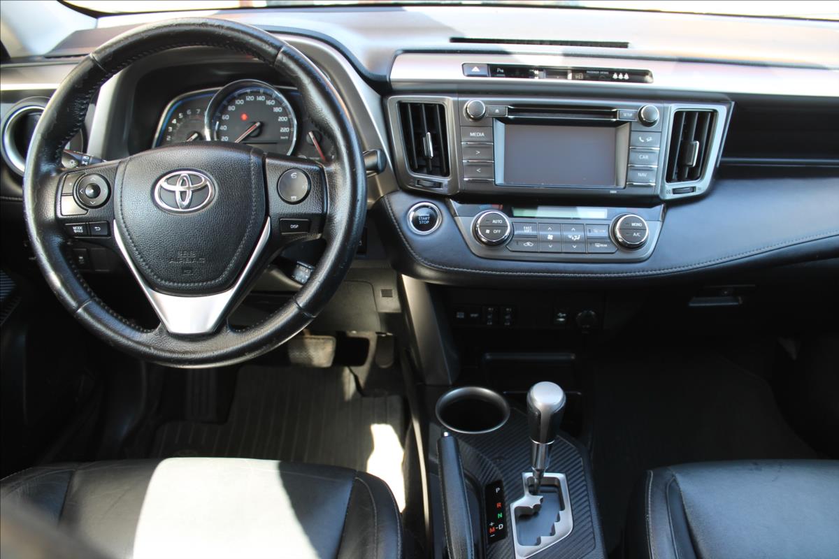toyota-rav4-2-0-vvt-i-111kw-4x4-cr-automat - 8