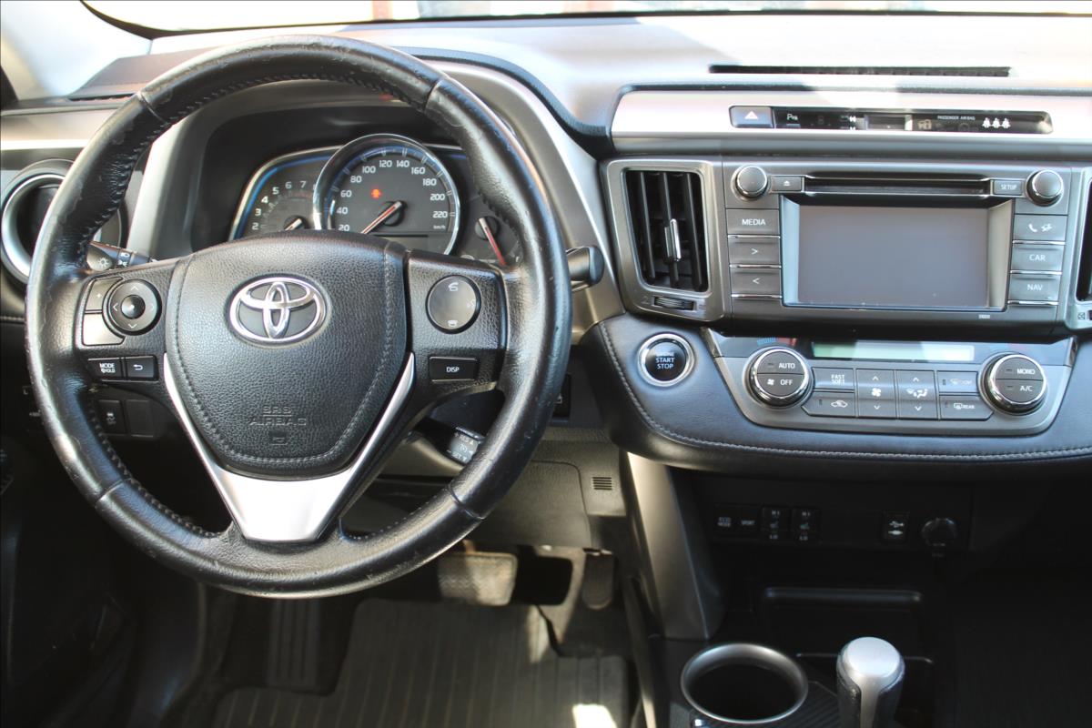 toyota-rav4-2-0-vvt-i-111kw-4x4-cr-automat - 9
