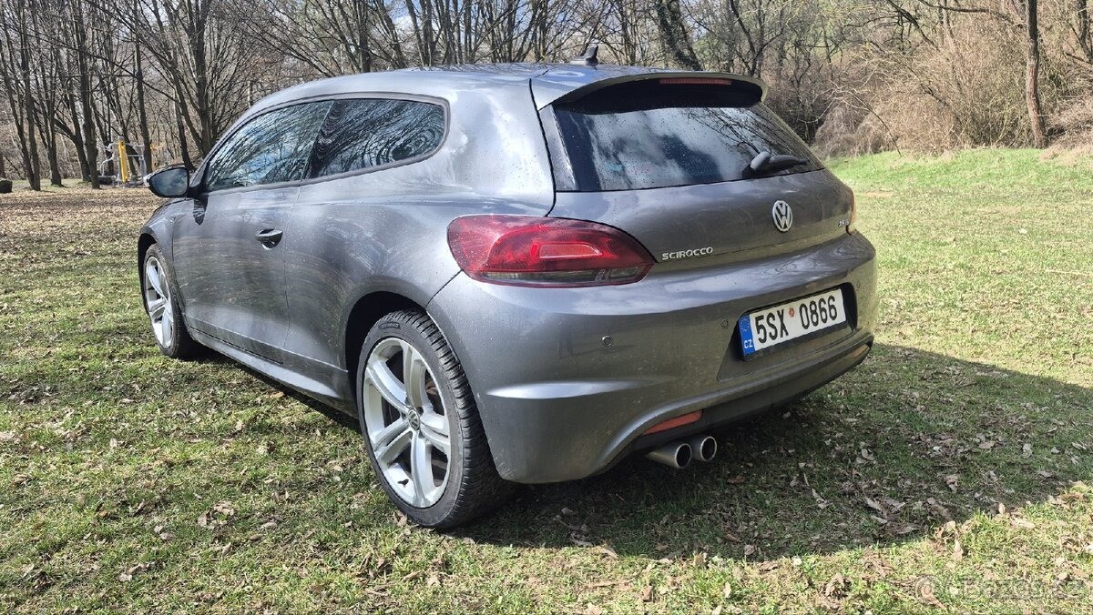 volkswagen-scirocco-2-0 - 4