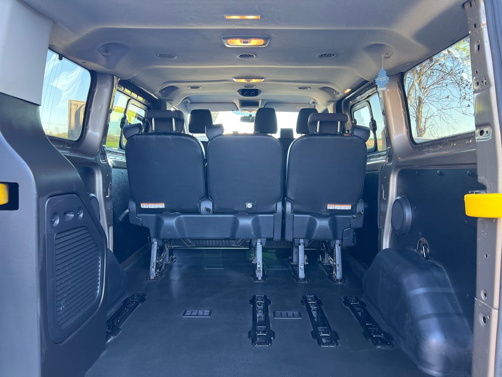 ford-transit-custom-2-0-tdci-131k-servis-zaruka - 5