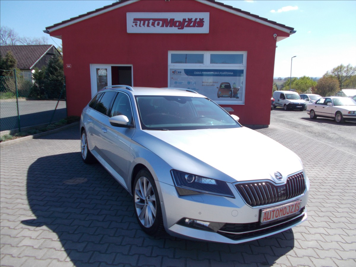 Škoda Superb 1,5 TSI 110 kW LED DIGIKLIMA PĚKNÉ  III