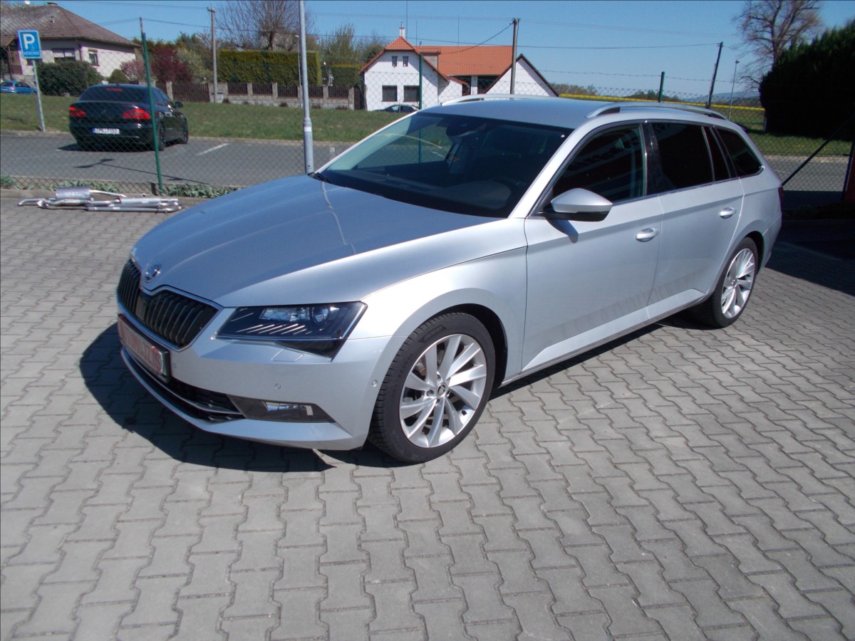 skoda-superb-1-5-tsi-110-kw-led-digiklima-pekne-iii - 3