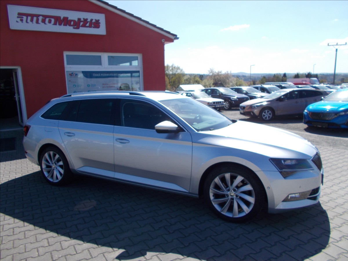 skoda-superb-1-5-tsi-110-kw-led-digiklima-pekne-iii - 7