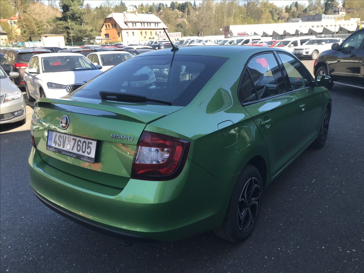 skoda-rapid-1-0-tsi-70kw - 4