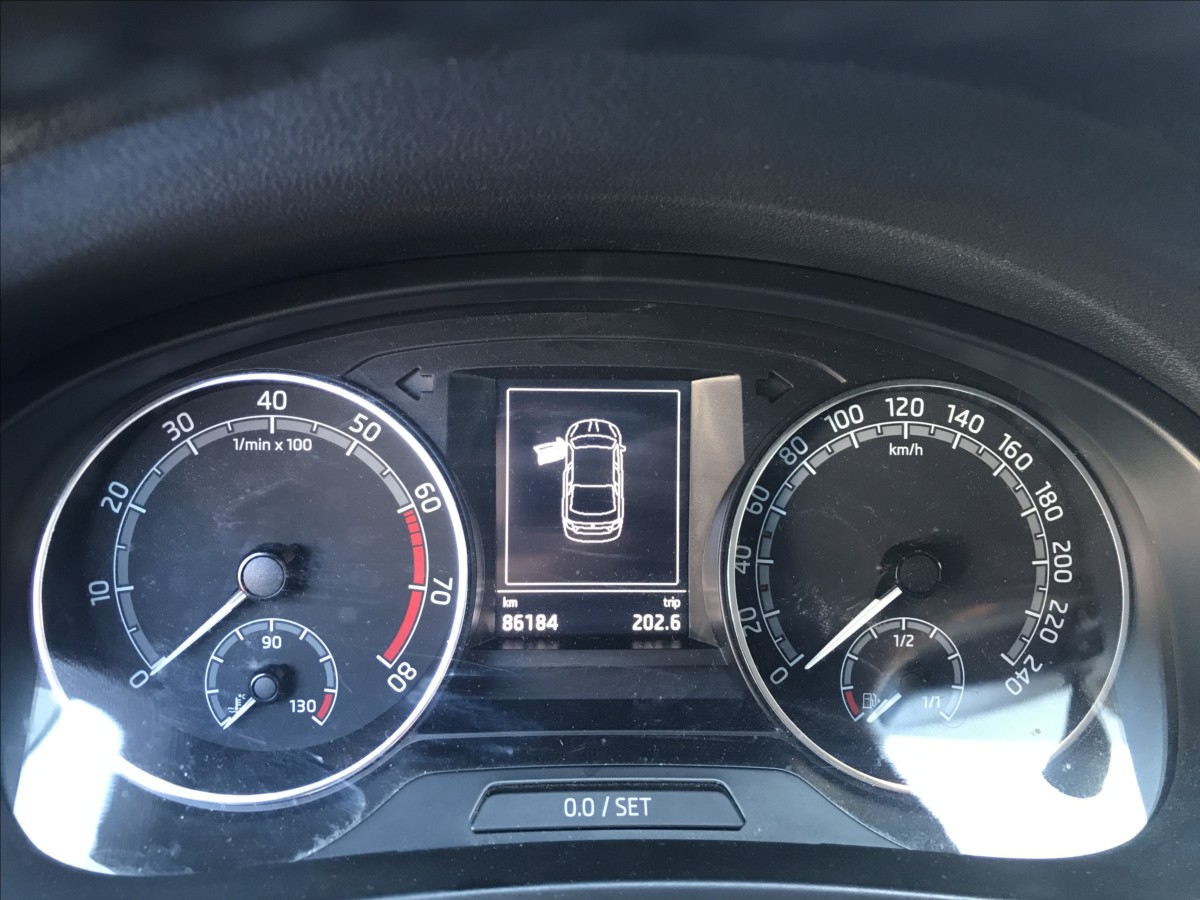skoda-rapid-1-0-tsi-70kw - 7