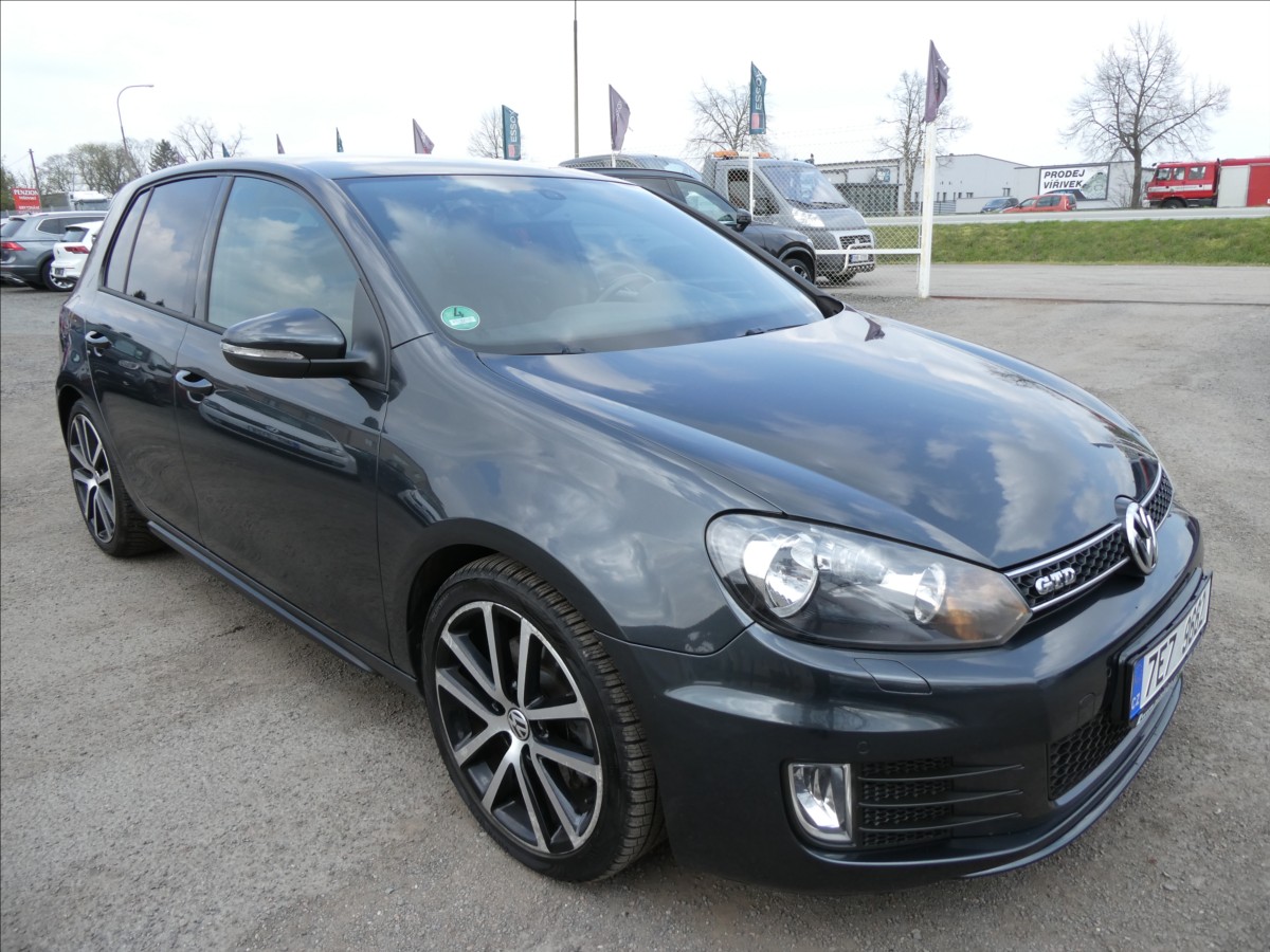 Volkswagen Golf 2,0 TDI 125kW GTD serviska