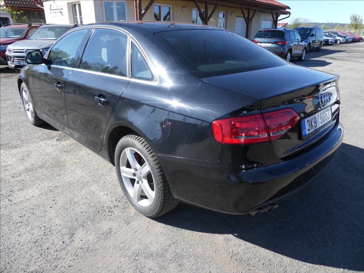 audi-a4-2-0-tdi-105kw-multitronic-xenony - 6