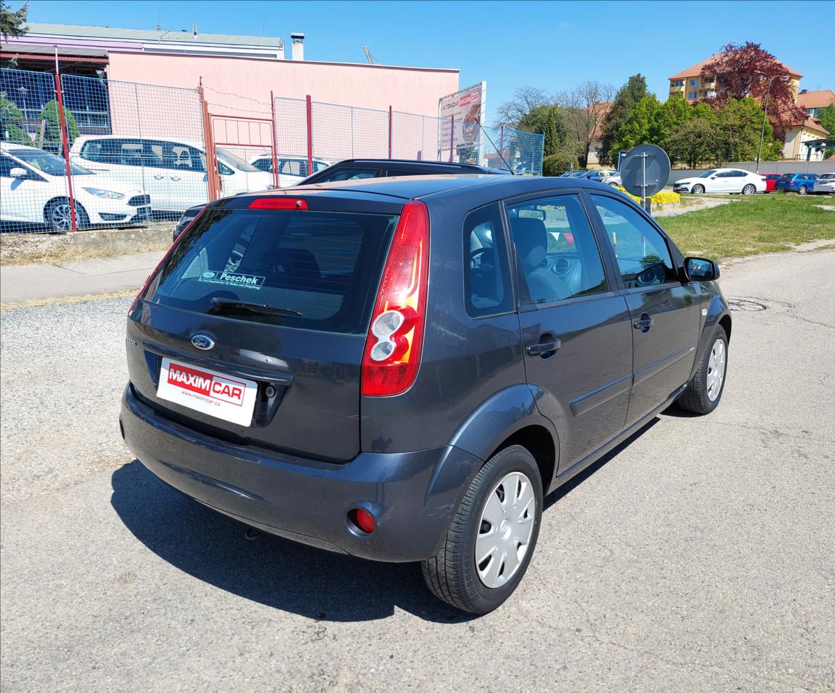 ford-fiesta-1-2-5i - 5