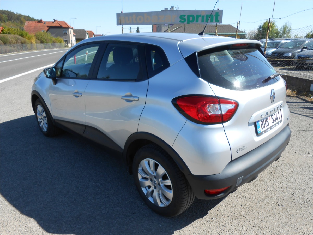 renault-captur-0-9-tce-66-kw-historie - 8