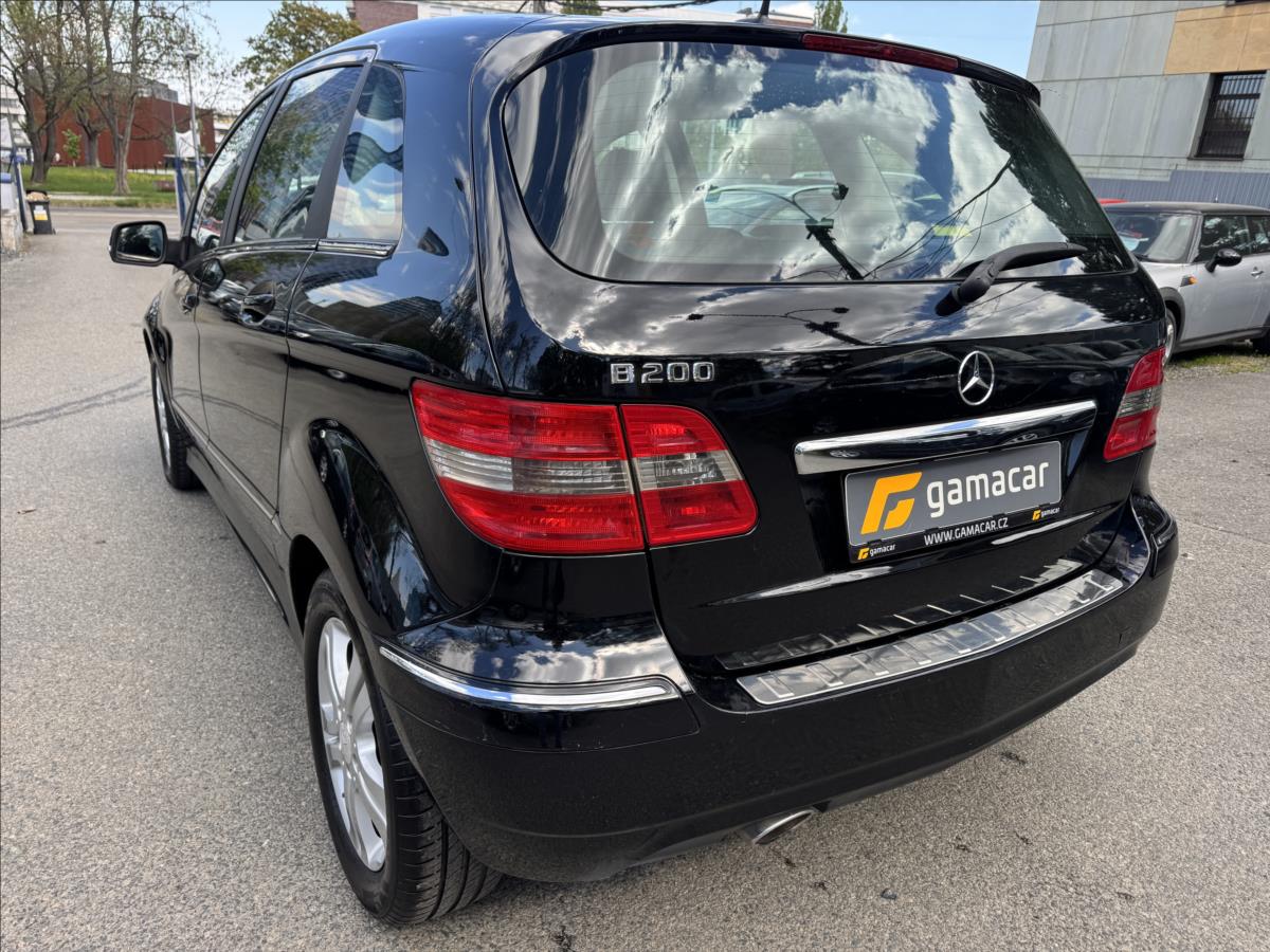 mercedes-benz-tridy-b-2-0-cdi-nove-pneu-baterie - 7
