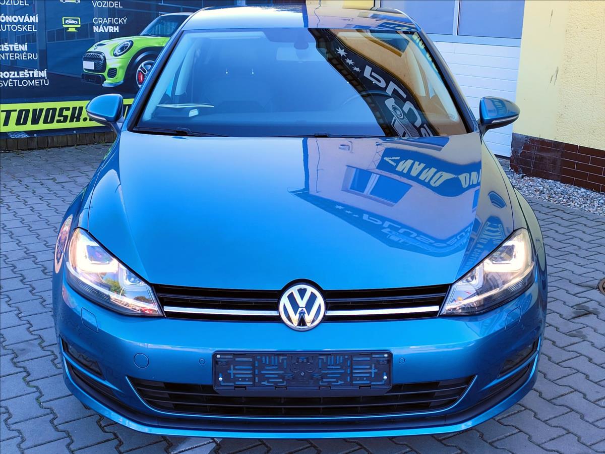 volkswagen-golf-1-2-cz-vybava-serv-kn-cebia - 1