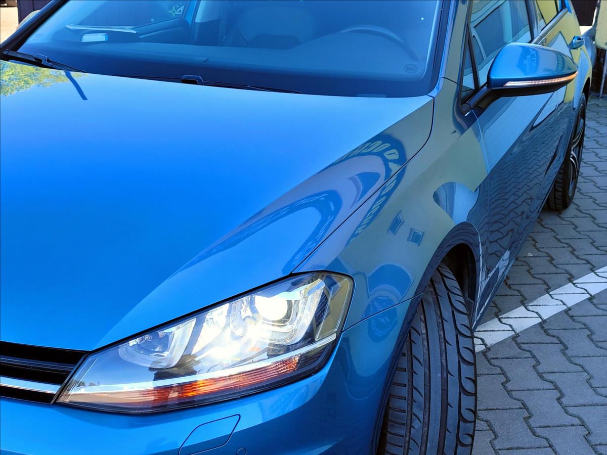 volkswagen-golf-1-2-cz-vybava-serv-kn-cebia - 7