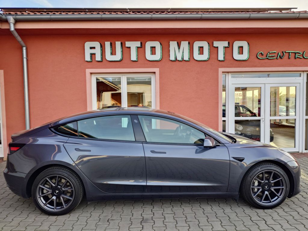 tesla-model-3-long-range-dual-motor-366kw-so - 4
