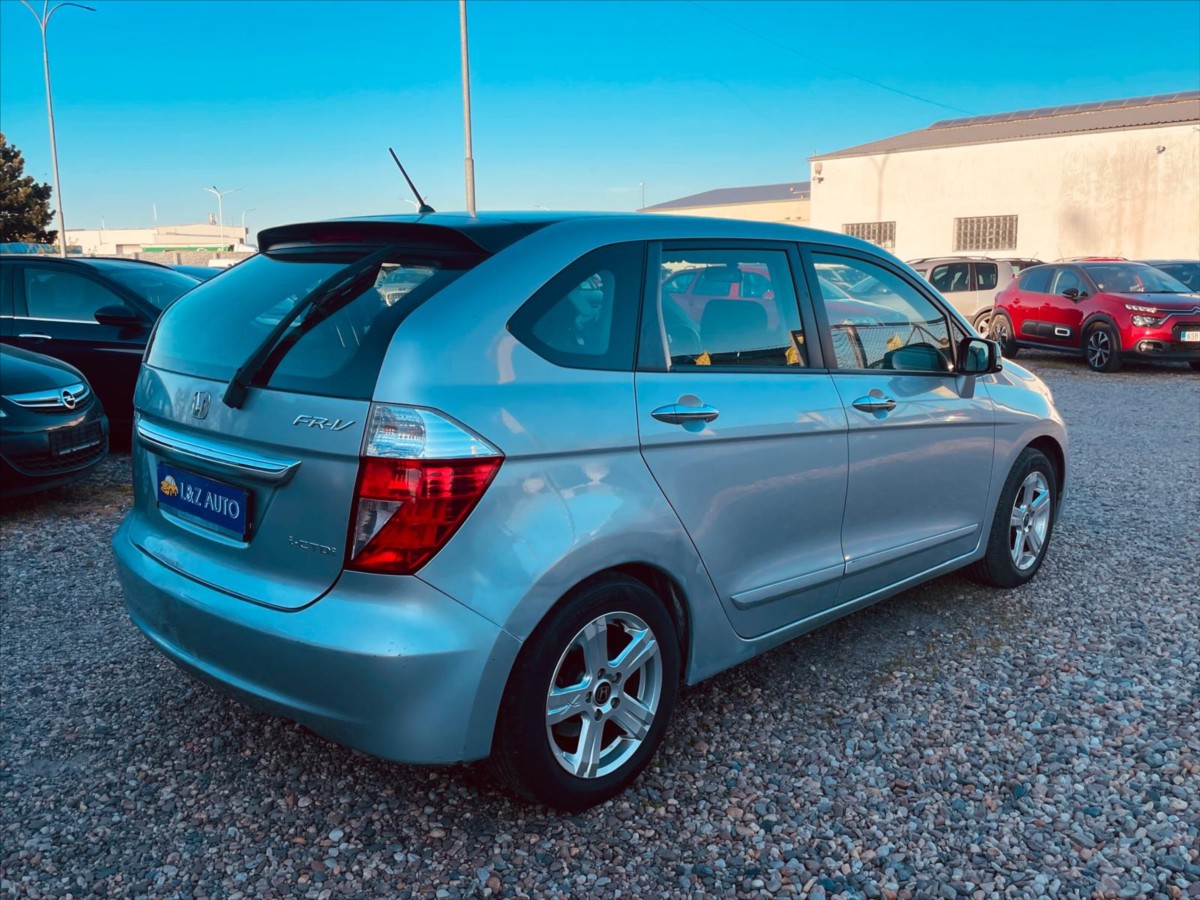 honda-fr-v-2-2-i-ctdi - 5