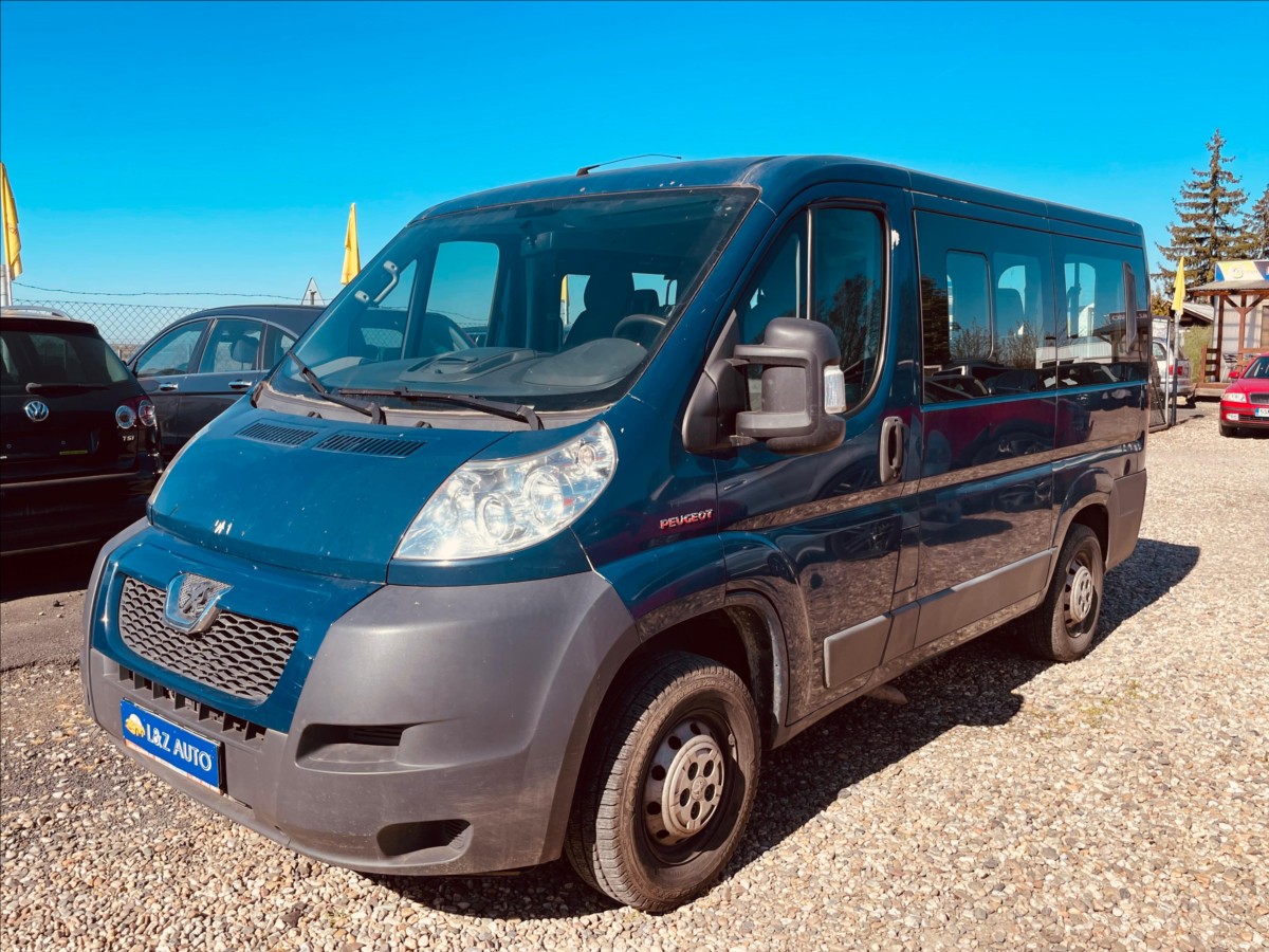 Peugeot Boxer 2,2 HDi 9 MÍST