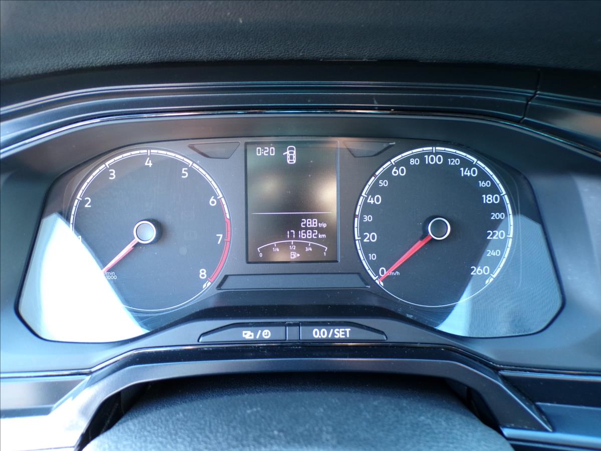 volkswagen-polo-1-0-mpi - 6