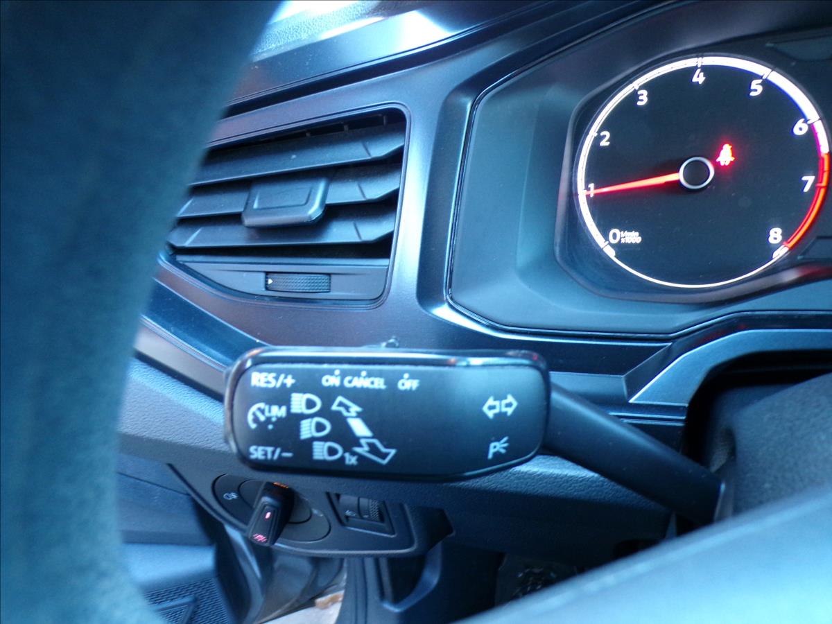 volkswagen-polo-1-0-mpi - 9