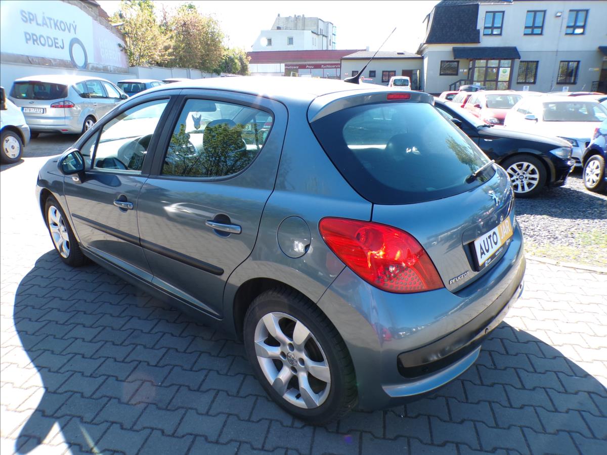 peugeot-207-1-4-hdi-klima - 3