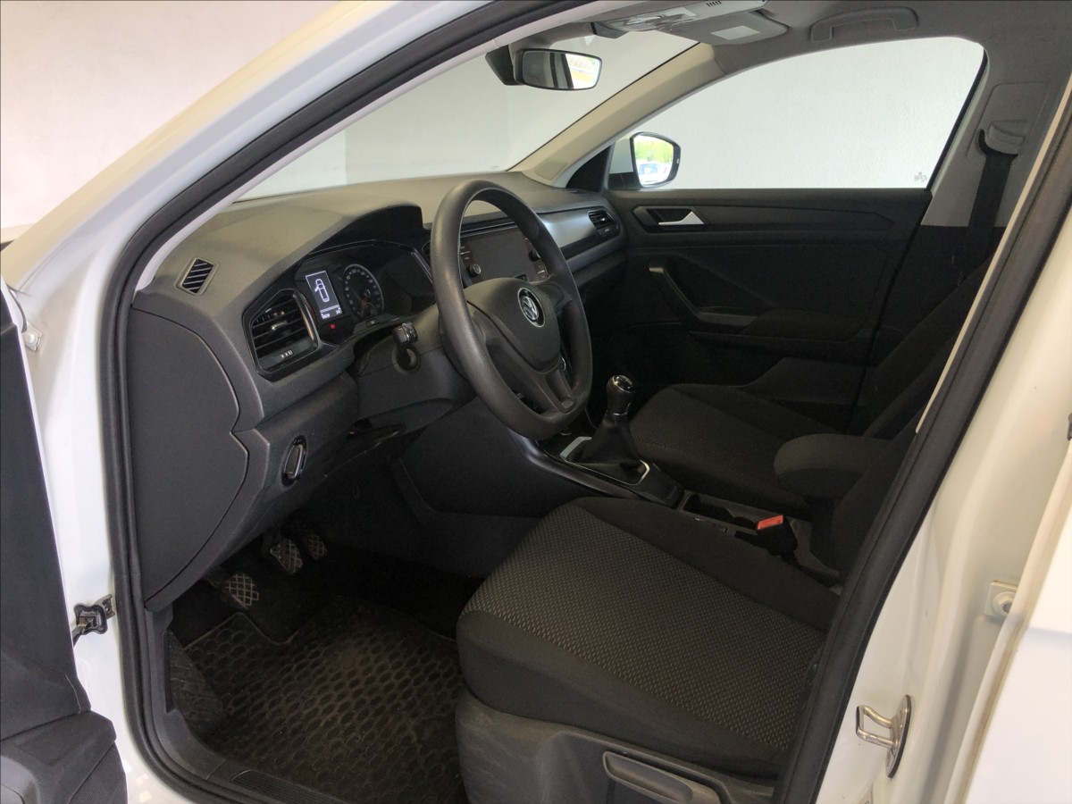 volkswagen-t-roc-1-0-tsi - 8