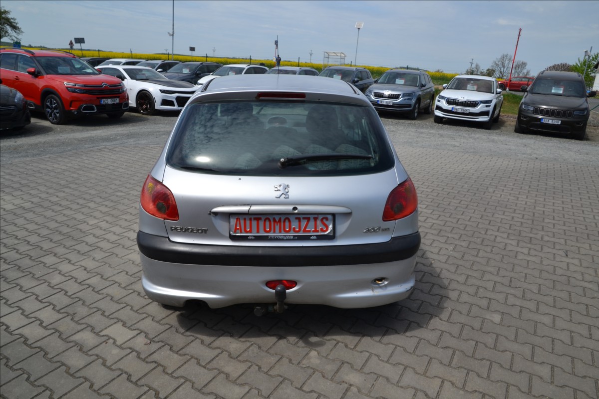 peugeot-206-1-4-hdi-nove-v-cr-webasto-nova-stk - 7