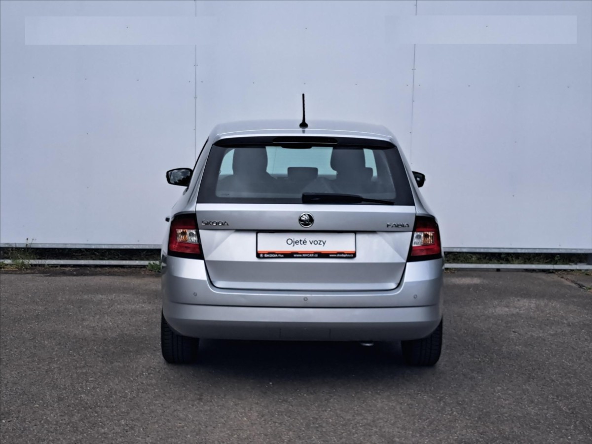 skoda-fabia-1-4-tdi-style-66kw-combi - 1
