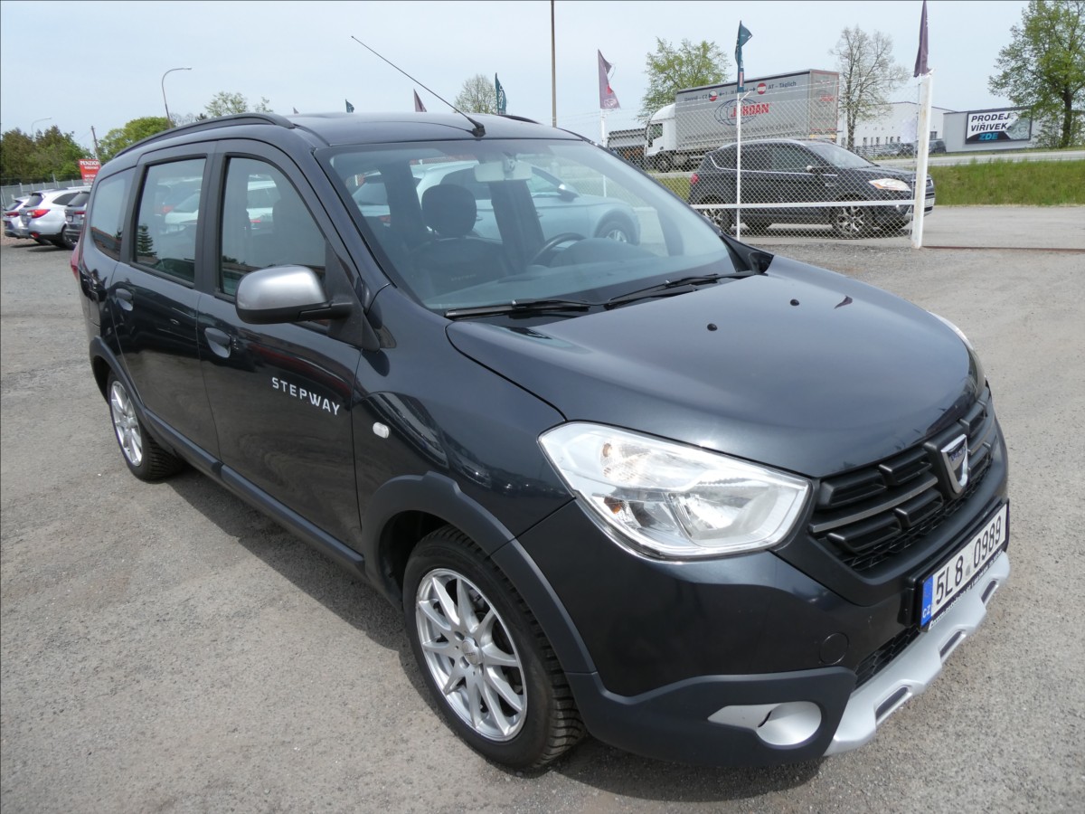 Dacia Lodgy 1,2 TCe 85kW klima,NAVI,závěs