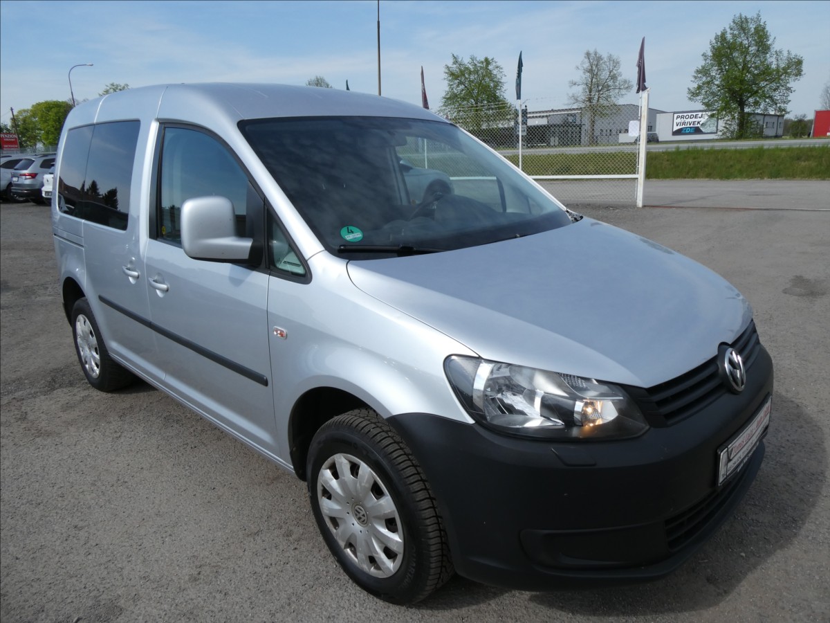 Volkswagen Caddy 1,2 TSi klima, závěs, serviska