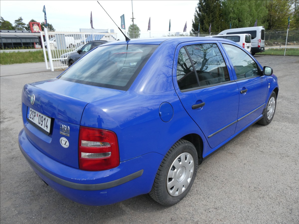 skoda-fabia-1-4-mpi-zaves-koupeno-v-cr - 6