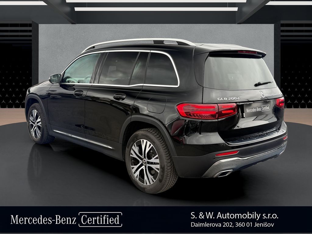mercedes-benz-glb-200d-4matic - 6