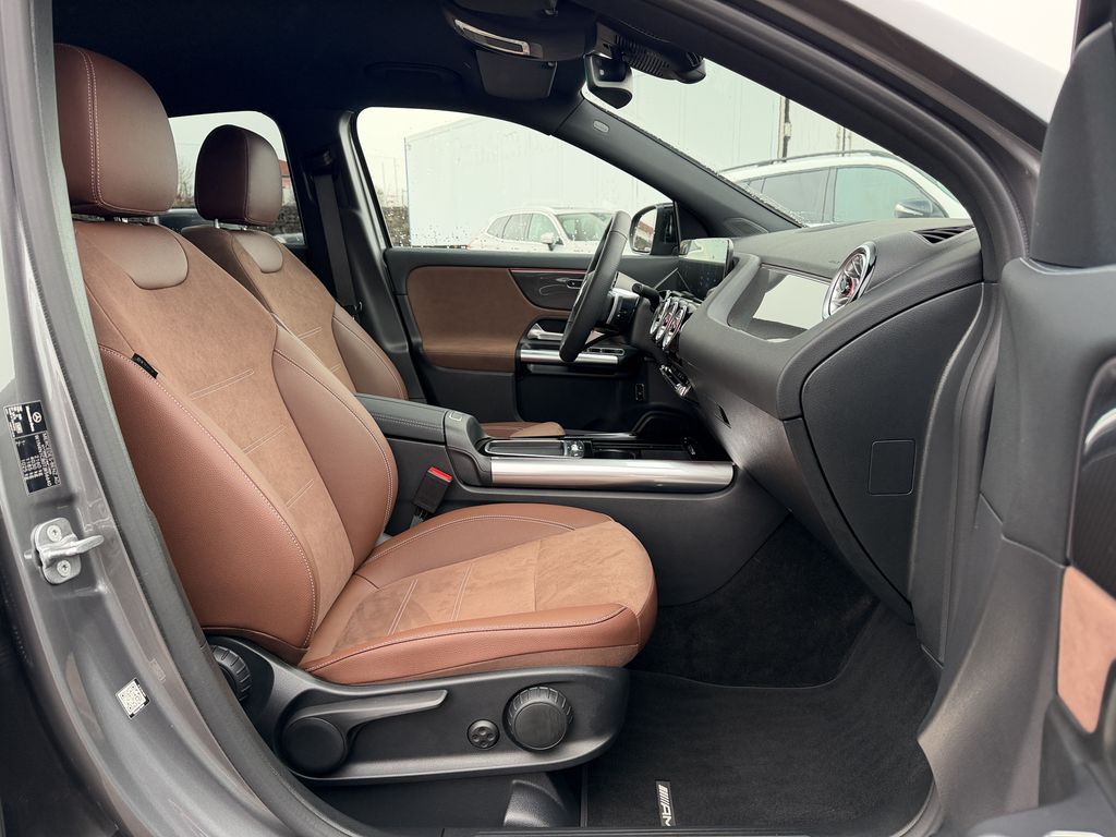 mercedes-benz-gla-gla-200-d-amg-style-edition - 9