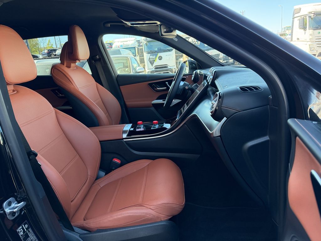 mercedes-benz-glc-220d-4matic - 9