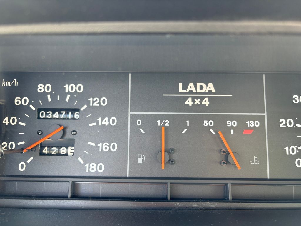 lada-niva-1-7-60kw-lpg-4x4-tazne - 7