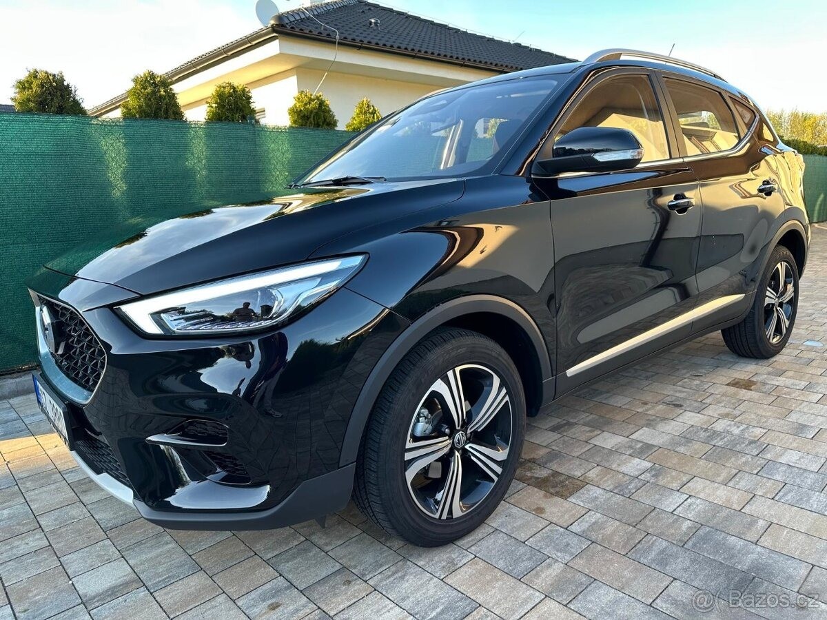 mg-zs-1-5-emotion-78-kw-2025 - 4