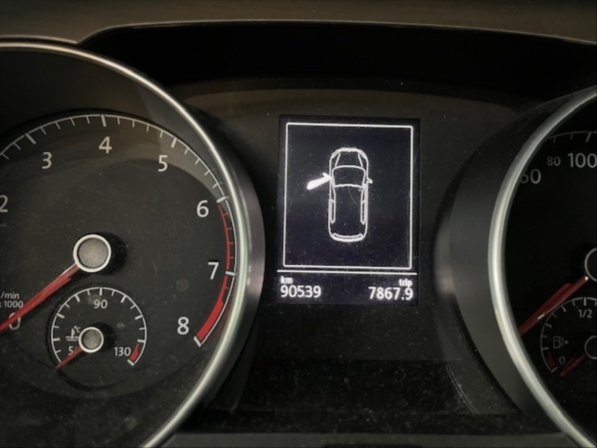 volkswagen-golf-sportsvan-1-4-tsi-92-kw-automat-2015 - 5