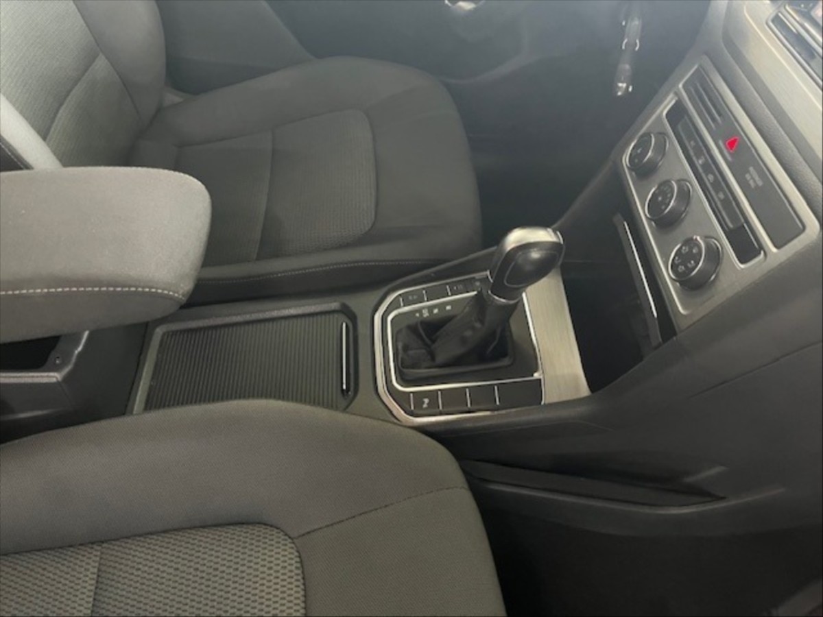 volkswagen-golf-sportsvan-1-4-tsi-92-kw-automat-2015 - 9